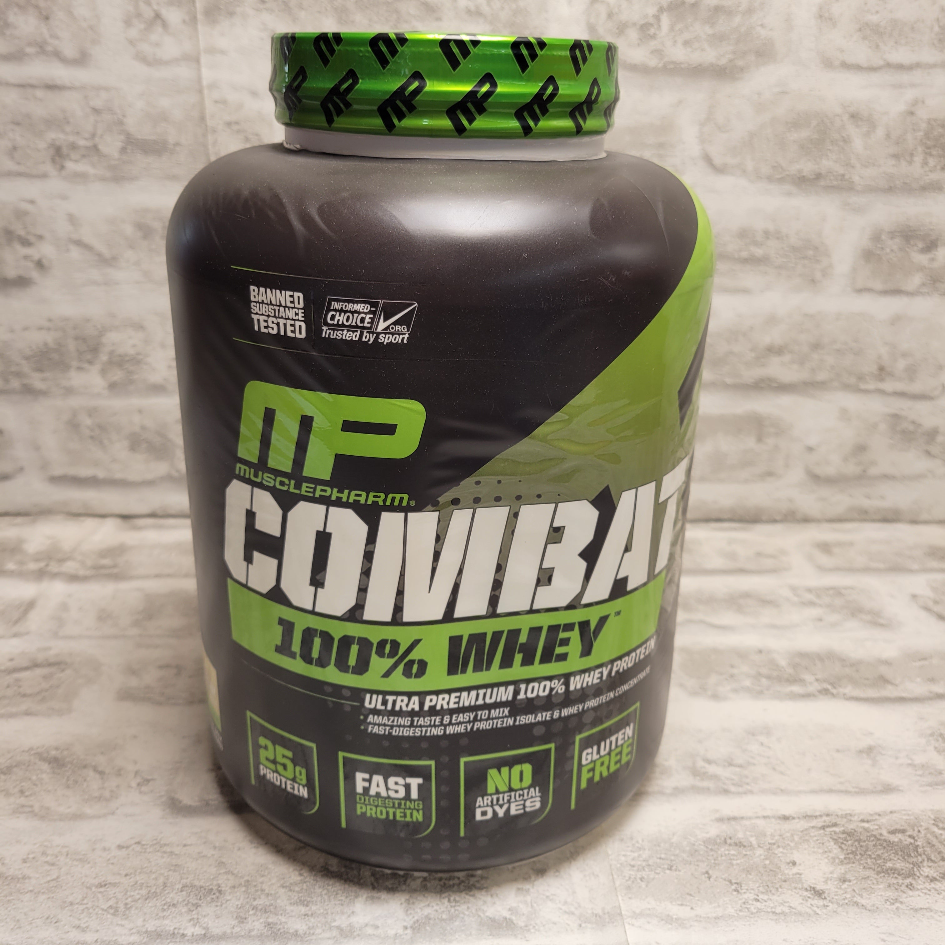 MusclePharm 100% Whey Protein Powder, Cookies 'N' Cream, 5 Pounds, 70 Servings (7868945694958)